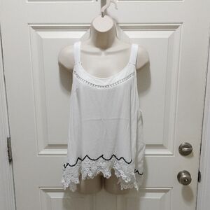 Roommates White Tank Top with Lace Trim